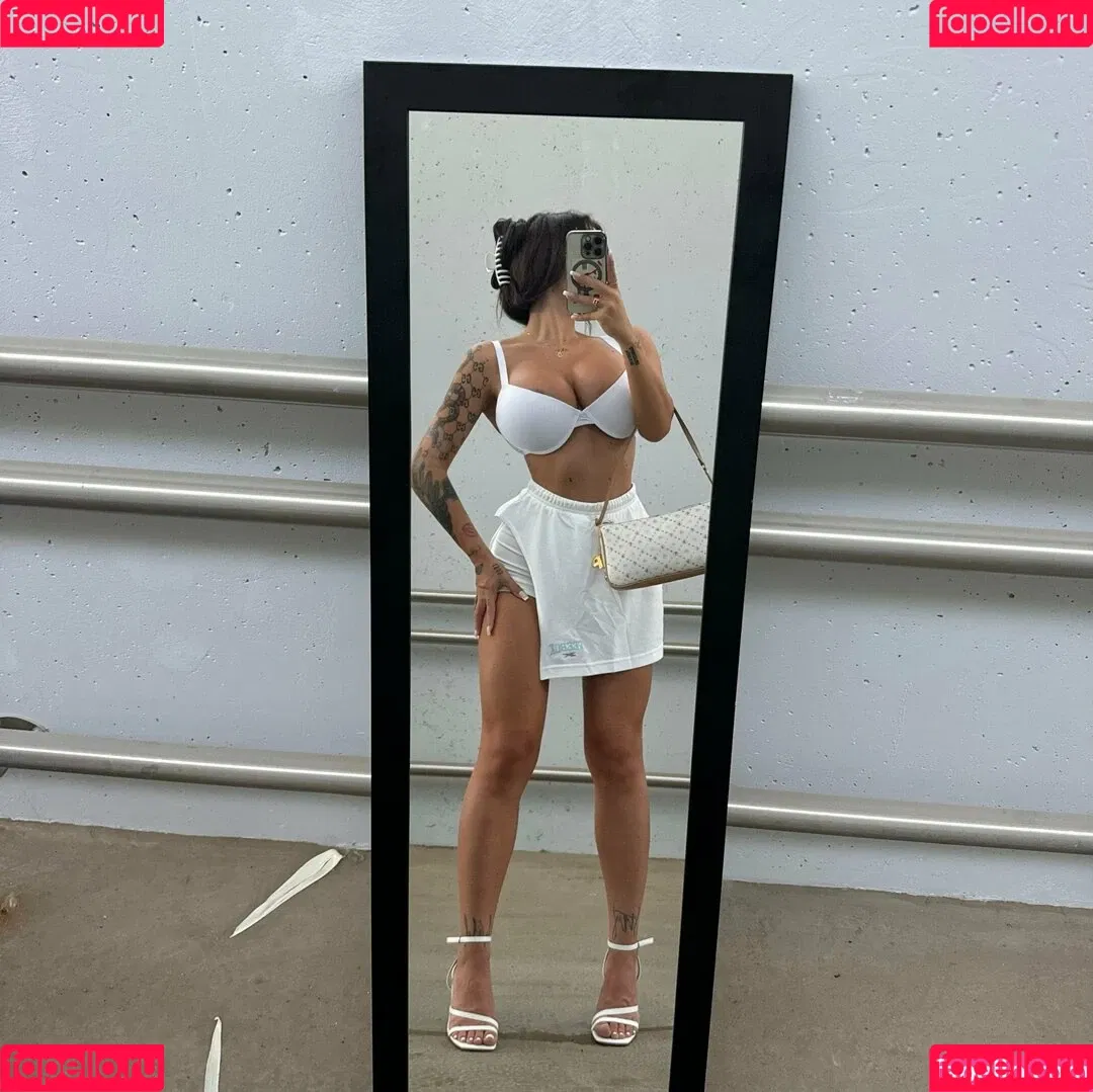Lucia Smieskova Onlyfans Photo Gallery 