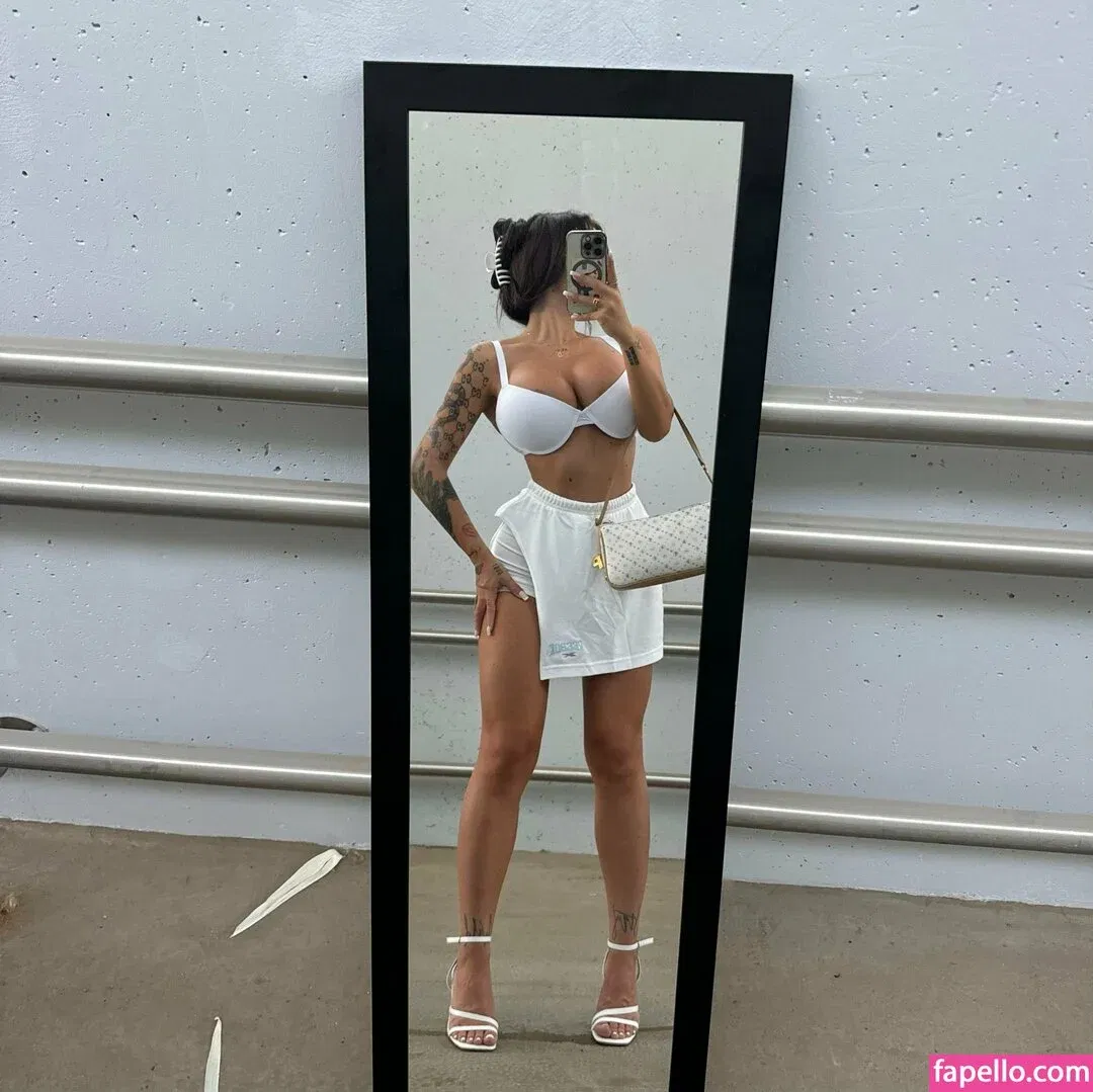 Lucia Smieskova Onlyfans Photo Gallery 