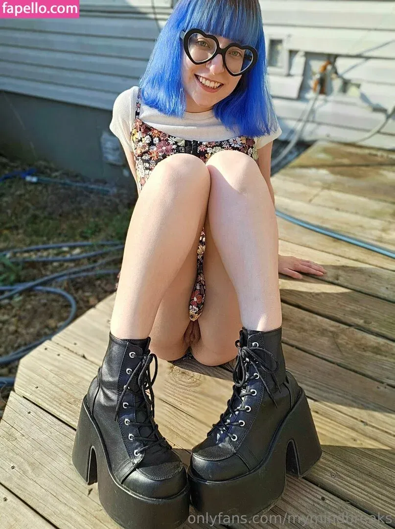 mymindbreaks Onlyfans Photo Gallery 