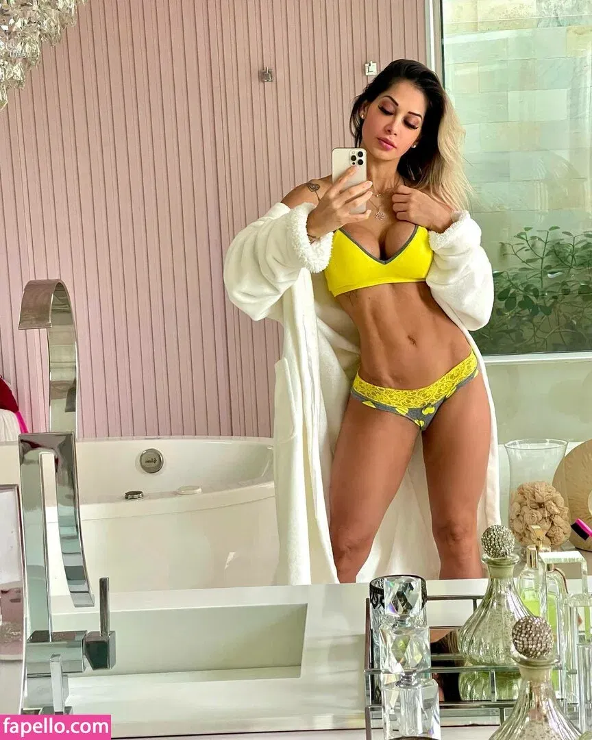 Maira Creado Onlyfans Photo Gallery 