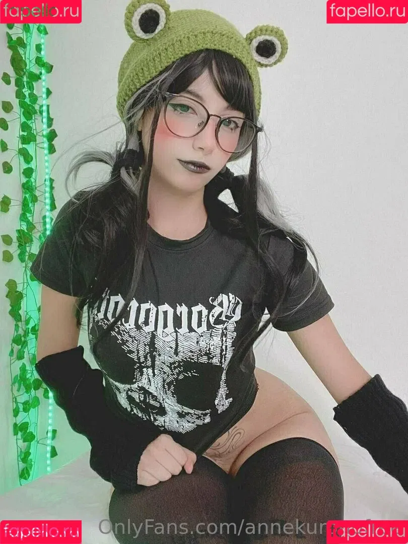 annekuronofree Onlyfans Photo Gallery 