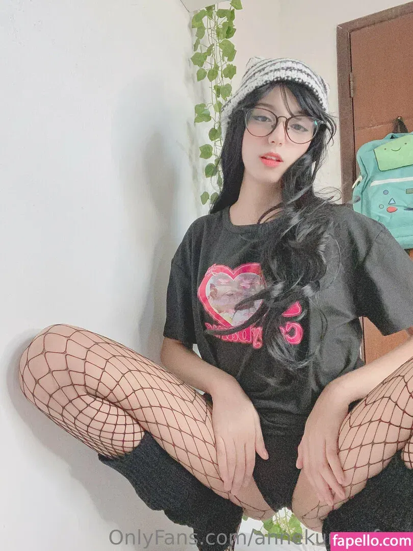 annekuronofree Onlyfans Photo Gallery 