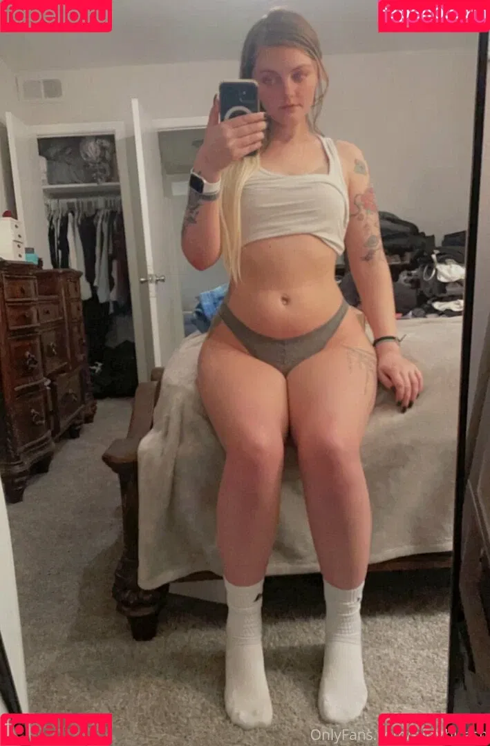 slimthicash Onlyfans Photo Gallery 