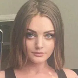 slimthicash Onlyfans Photo Gallery 