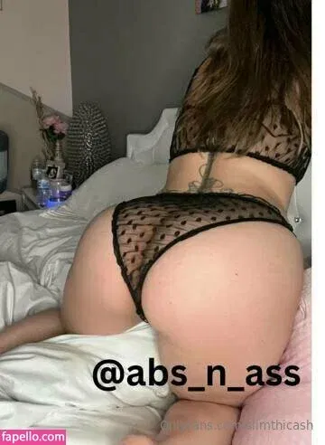 slimthicash Onlyfans Photo Gallery 