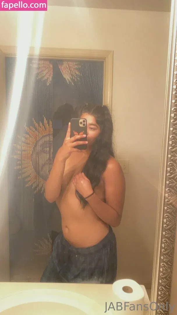 jasleneadler Onlyfans Photo Gallery 