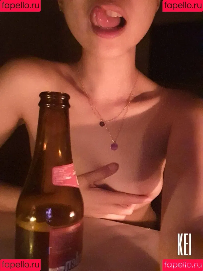 keikinkylittlesht Onlyfans Photo Gallery 