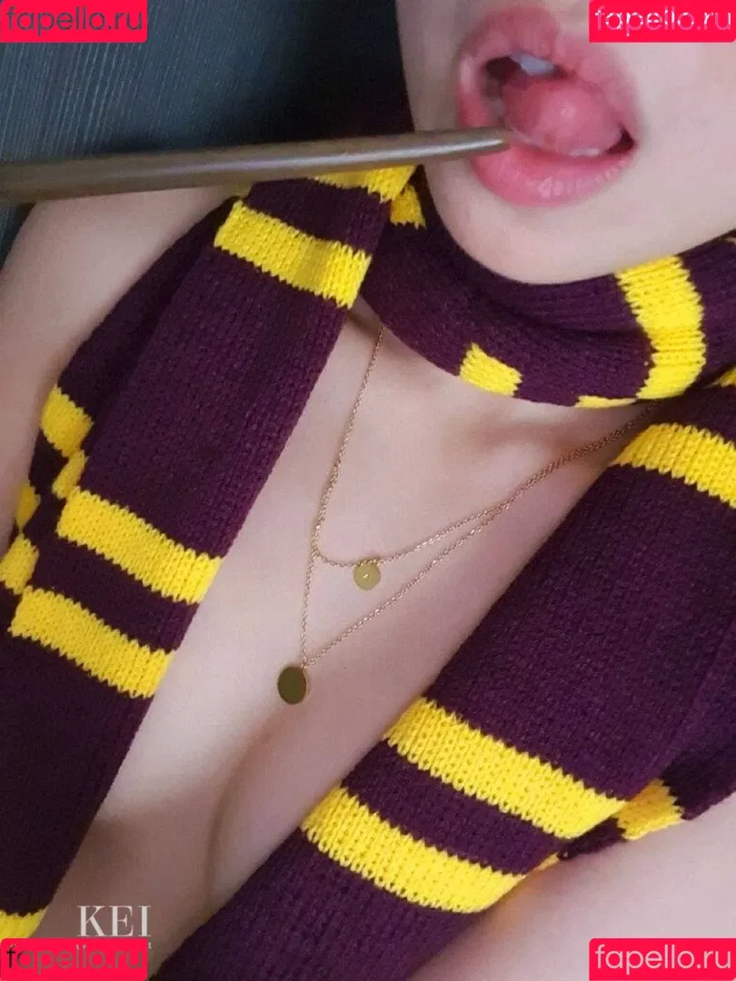 keikinkylittlesht Onlyfans Photo Gallery 