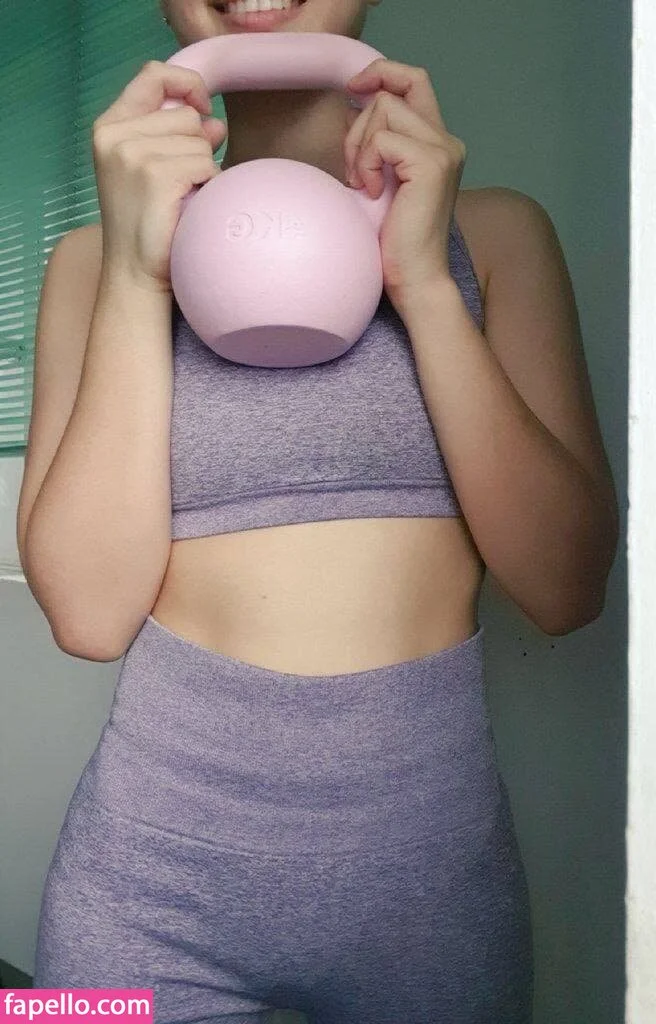 keikinkylittlesht Onlyfans Photo Gallery 