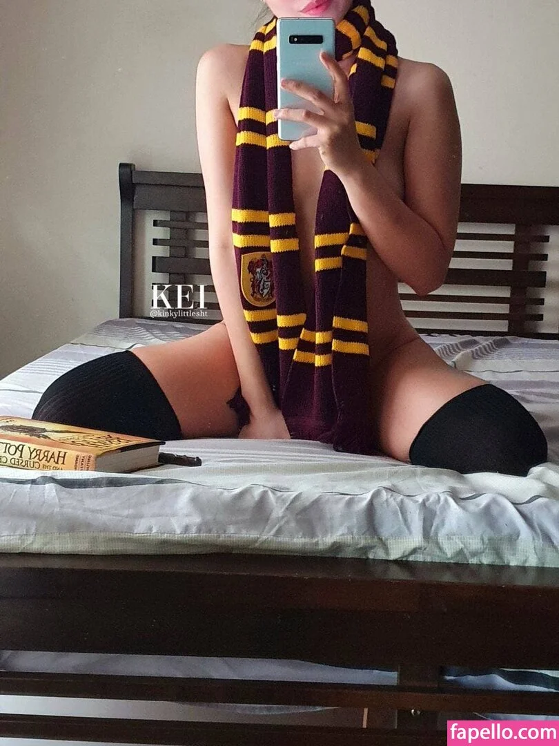 keikinkylittlesht Onlyfans Photo Gallery 