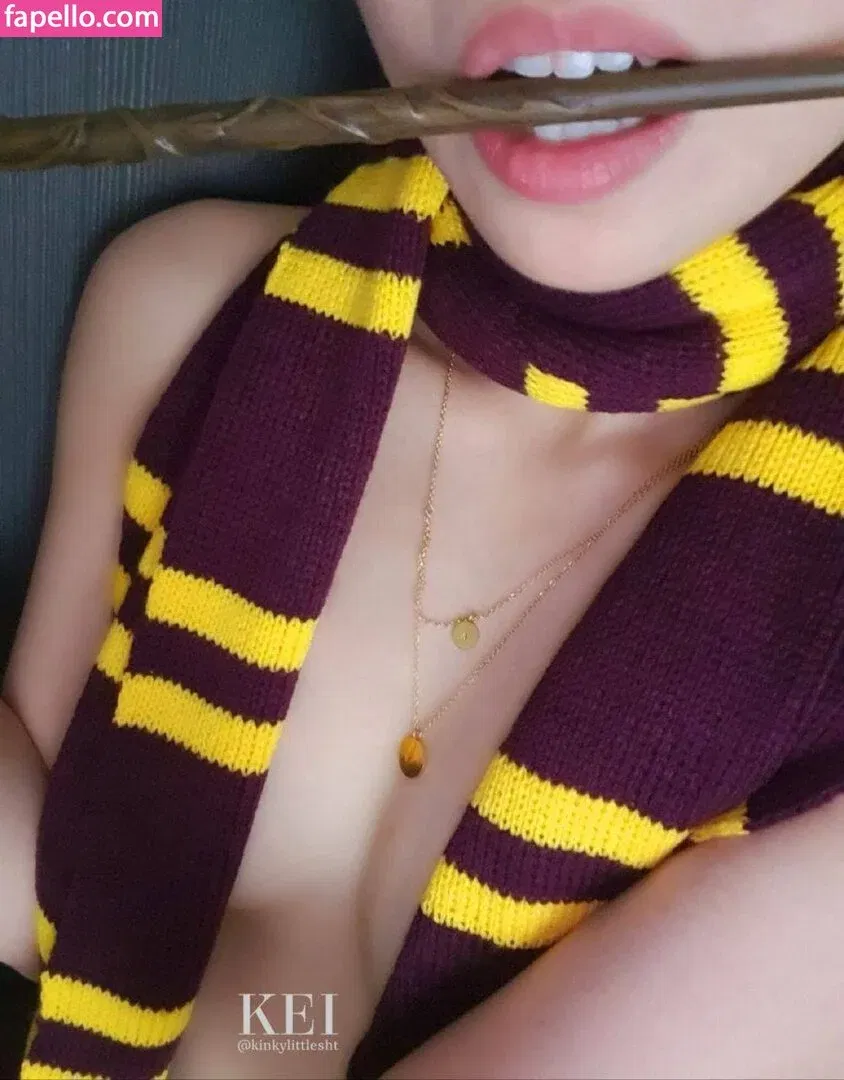 keikinkylittlesht Onlyfans Photo Gallery 