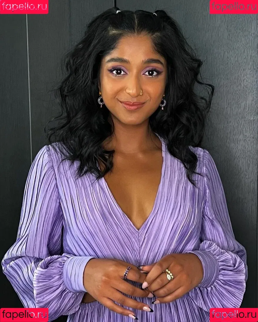 Maitreyi Ramakrishnan Onlyfans Photo Gallery 