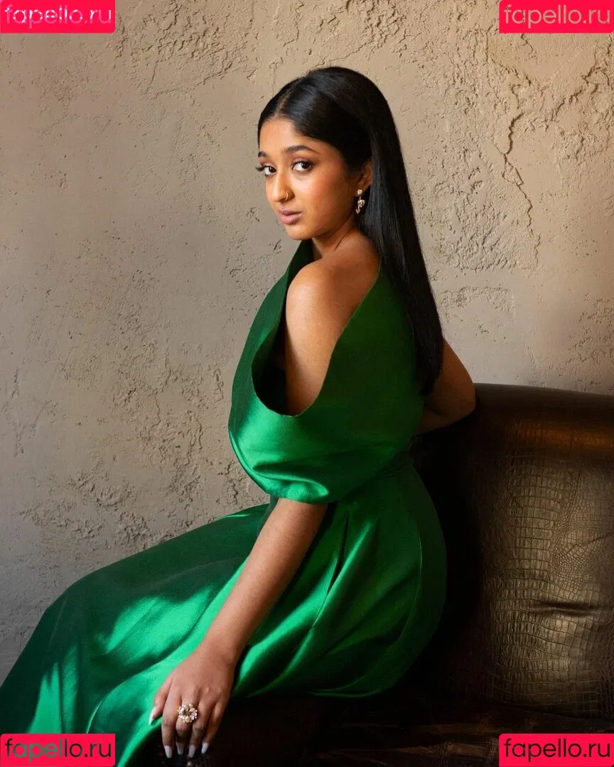 Maitreyi Ramakrishnan Onlyfans Photo Gallery 
