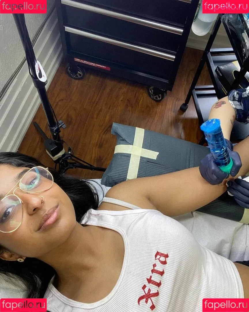 Maitreyi Ramakrishnan Onlyfans Photo Gallery 