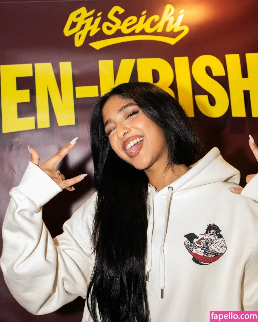 Maitreyi Ramakrishnan Onlyfans Photo Gallery 