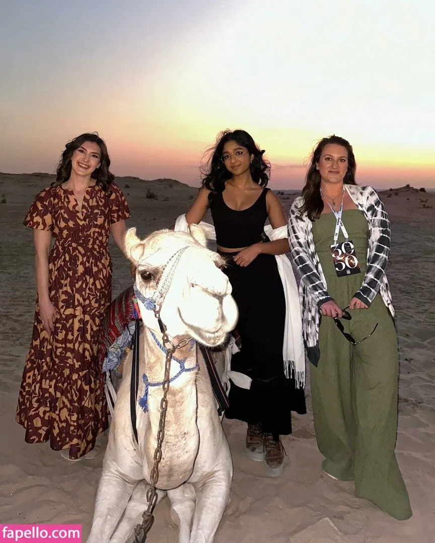 Maitreyi Ramakrishnan Onlyfans Photo Gallery 