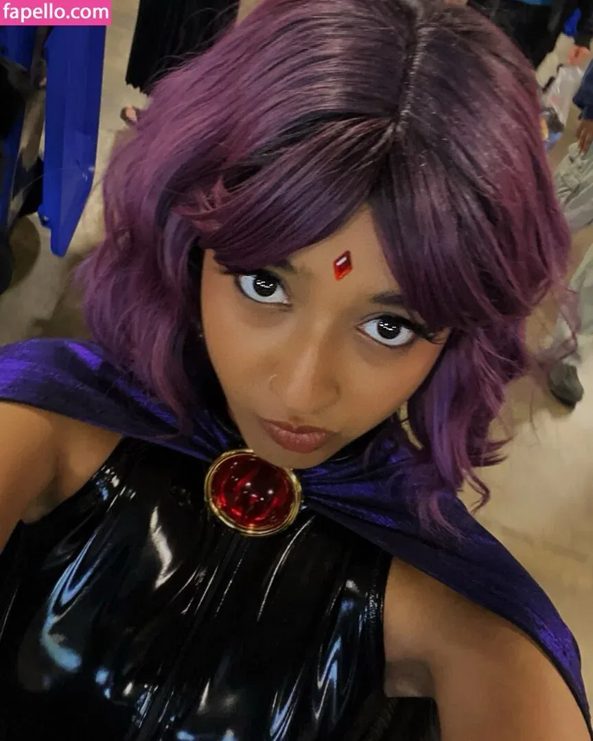 Maitreyi Ramakrishnan Onlyfans Photo Gallery 