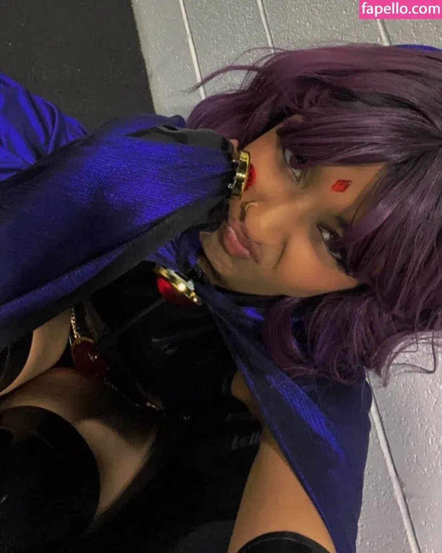 Maitreyi Ramakrishnan Onlyfans Photo Gallery 