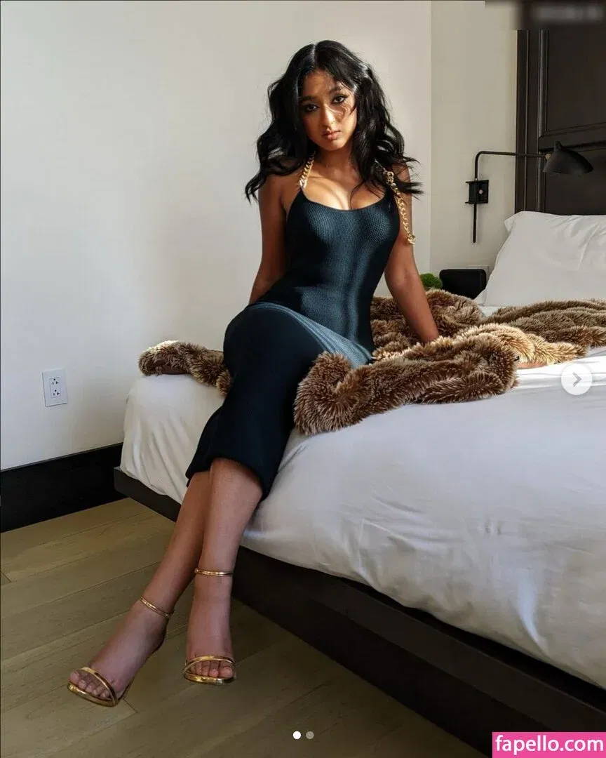 Maitreyi Ramakrishnan Onlyfans Photo Gallery 