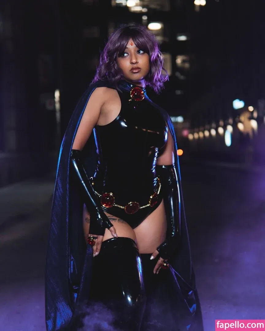 Maitreyi Ramakrishnan Onlyfans Photo Gallery 