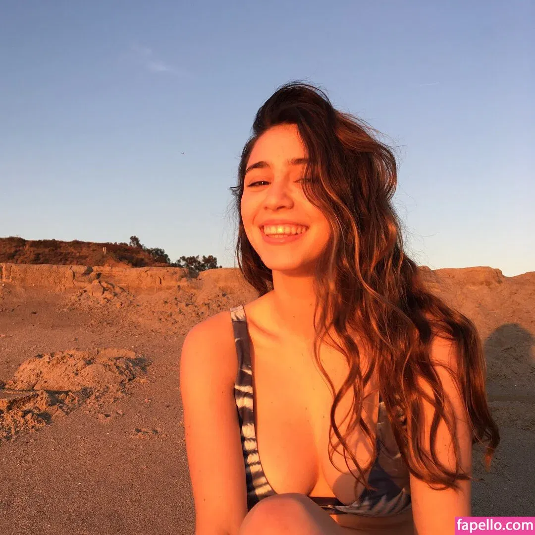 amandaswnsn Onlyfans Photo Gallery 