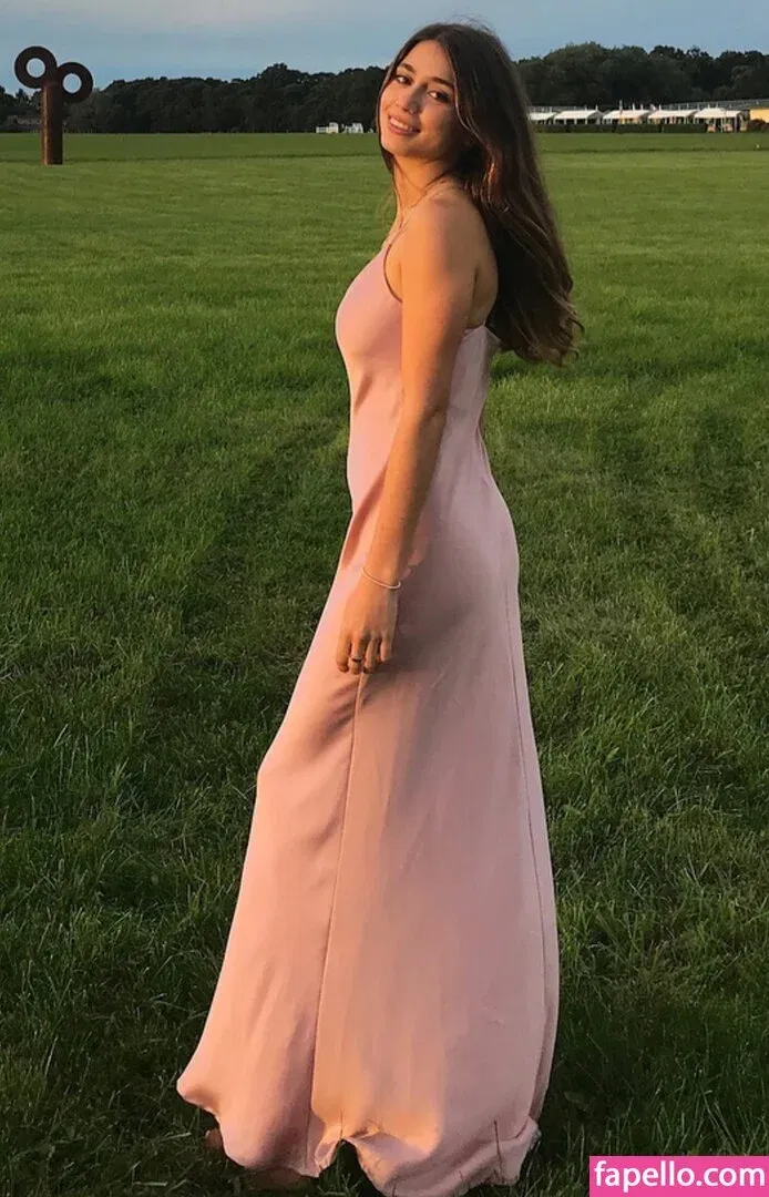 amandaswnsn Onlyfans Photo Gallery 