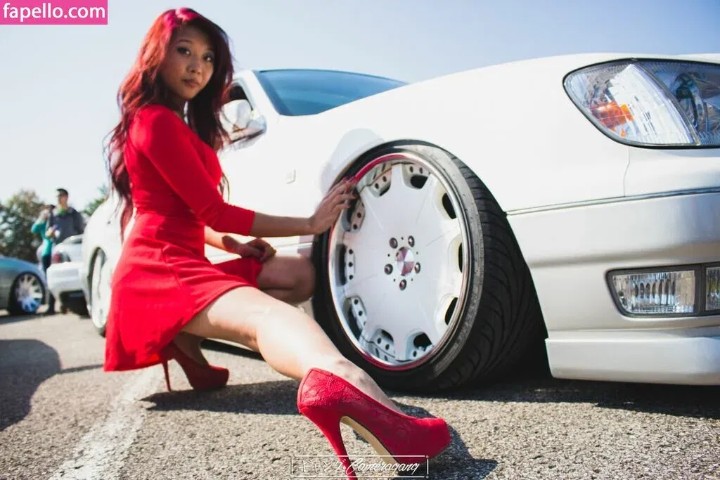 evelynxx / evelynexyz / supportorfeed Onlyfans Photo Gallery 