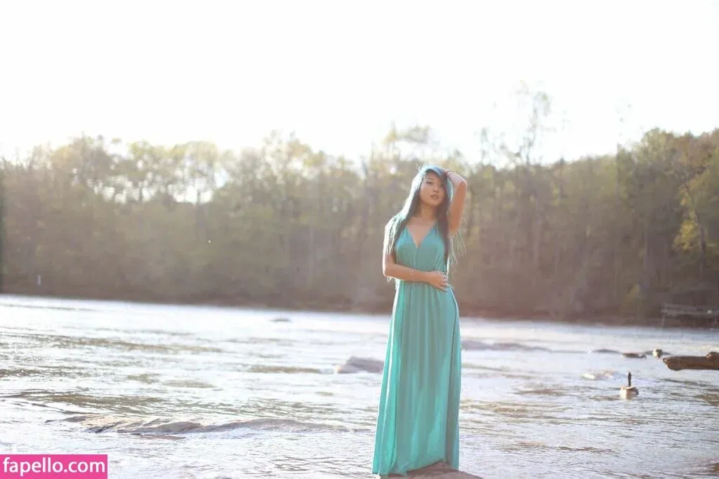 evelynxx / evelynexyz / supportorfeed Onlyfans Photo Gallery 