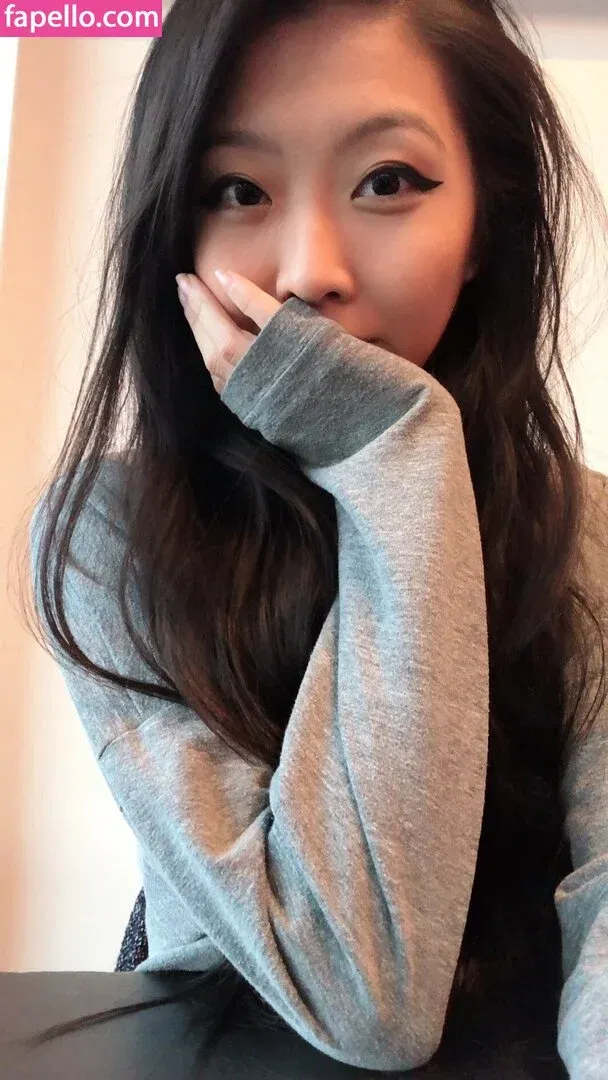 evelynxx / evelynexyz / supportorfeed Onlyfans Photo Gallery 