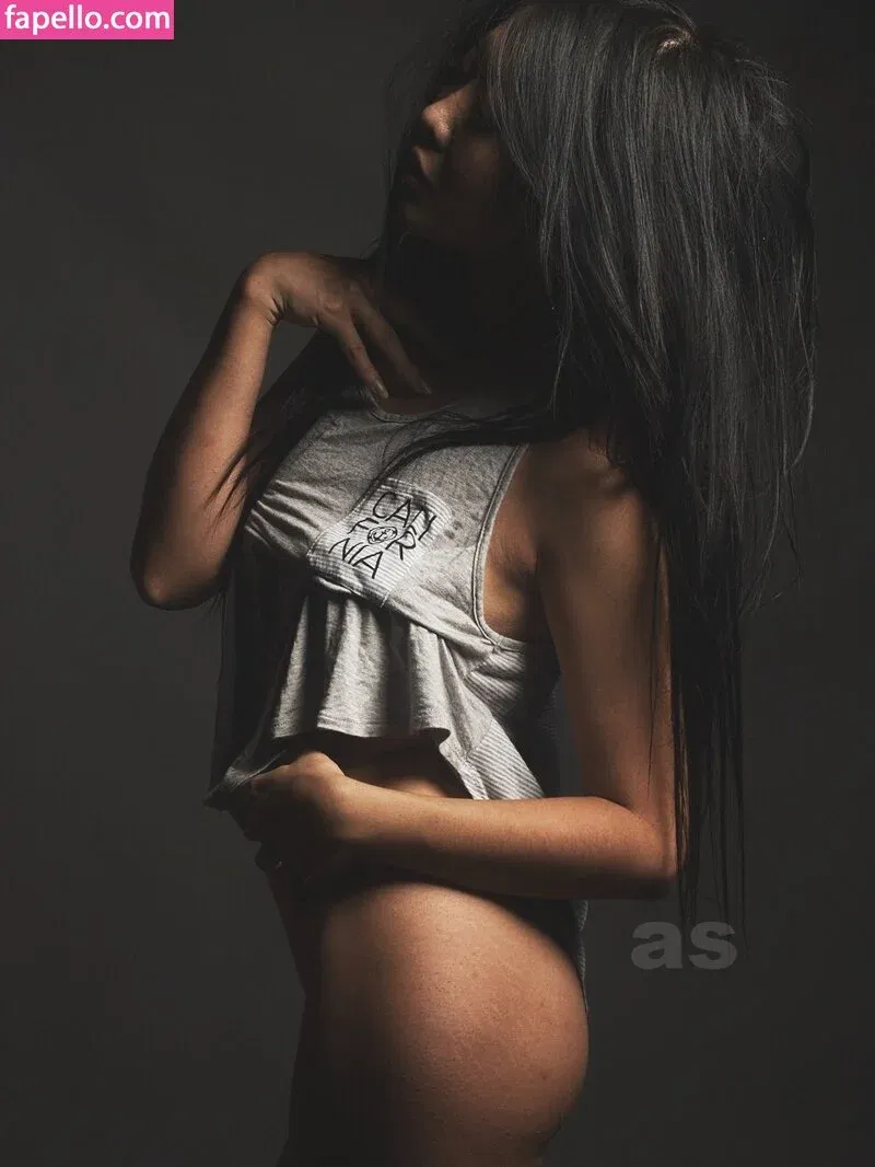 evelynxx / evelynexyz / supportorfeed Onlyfans Photo Gallery 