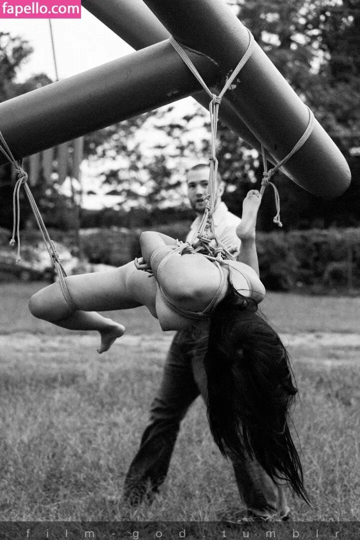 evelynxx / evelynexyz / supportorfeed Onlyfans Photo Gallery 