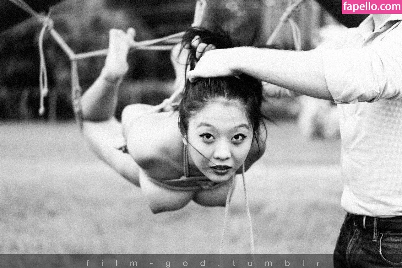 evelynxx / evelynexyz / supportorfeed Onlyfans Photo Gallery 