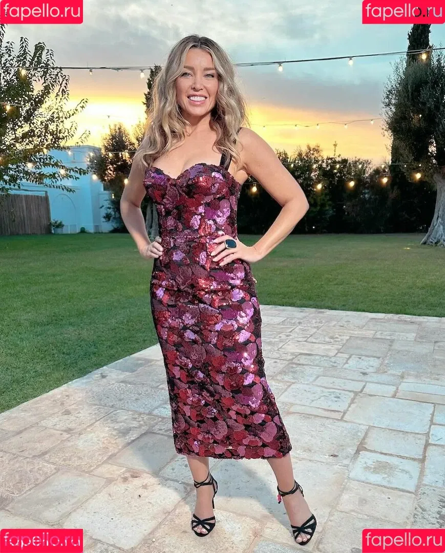 Dannii Minogue Onlyfans Photo Gallery 