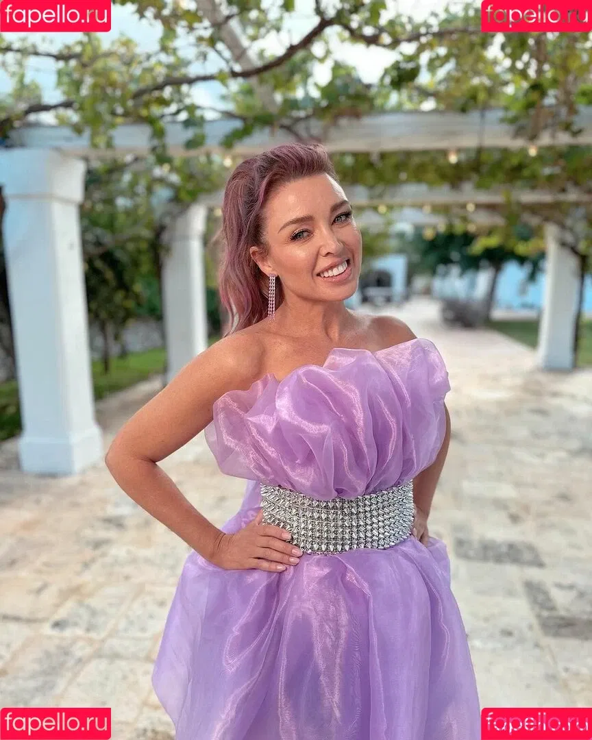 Dannii Minogue Onlyfans Photo Gallery 