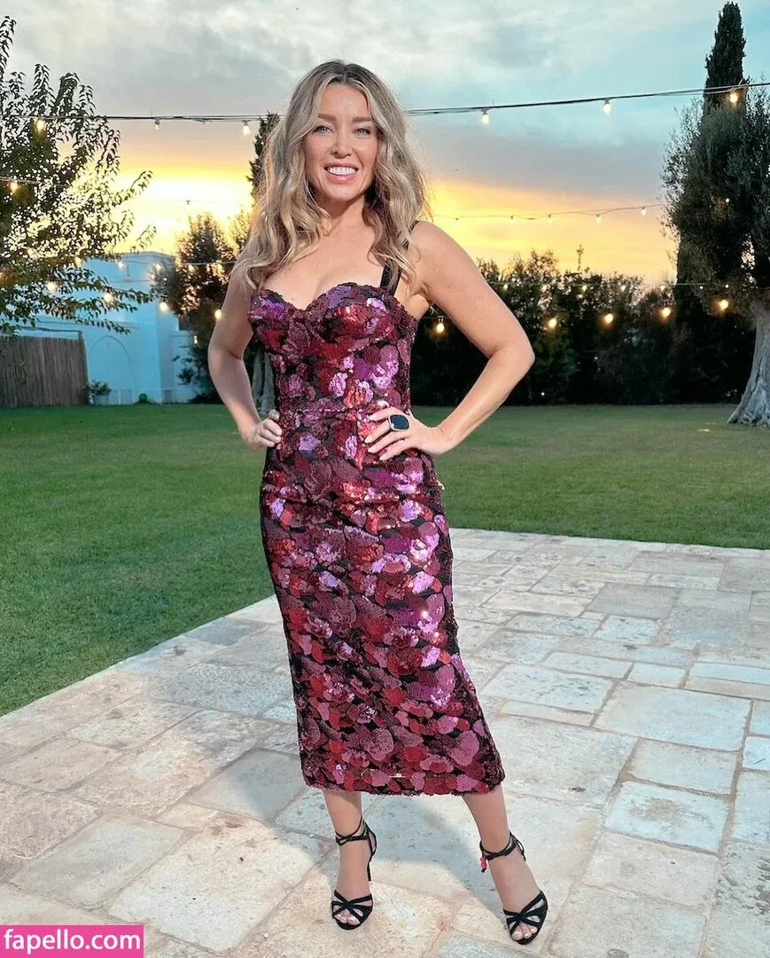 Dannii Minogue Onlyfans Photo Gallery 