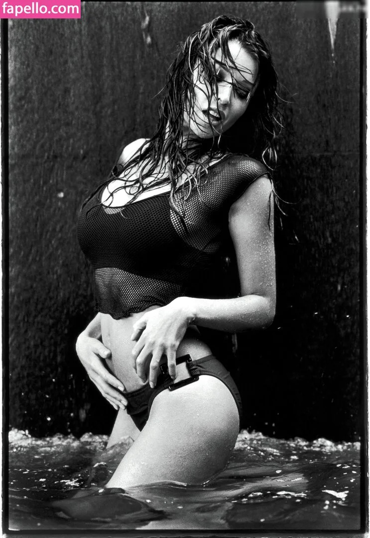 Dannii Minogue Onlyfans Photo Gallery 