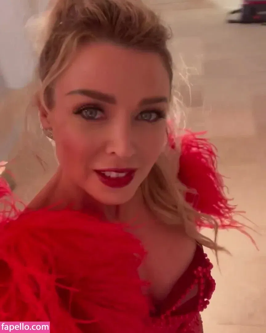 Dannii Minogue Onlyfans Photo Gallery 