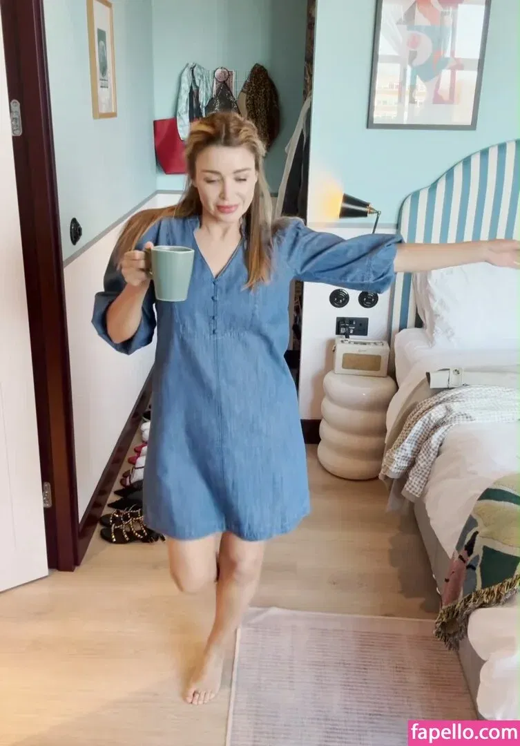 Dannii Minogue Onlyfans Photo Gallery 