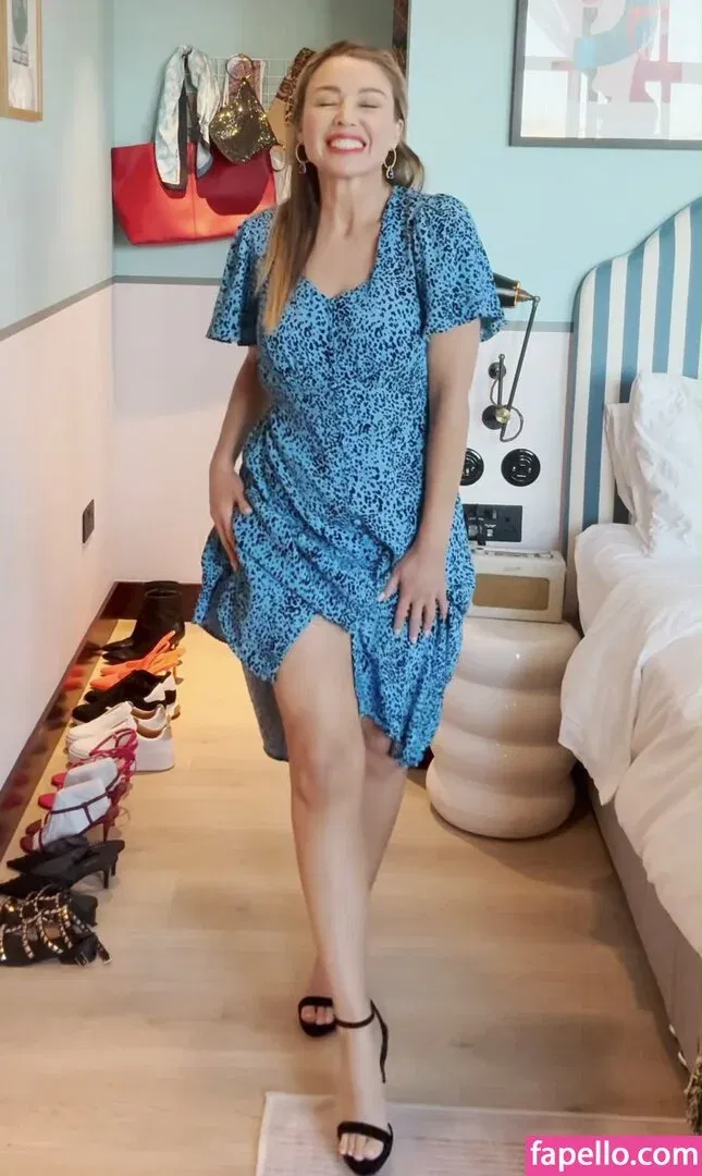 Dannii Minogue Onlyfans Photo Gallery 