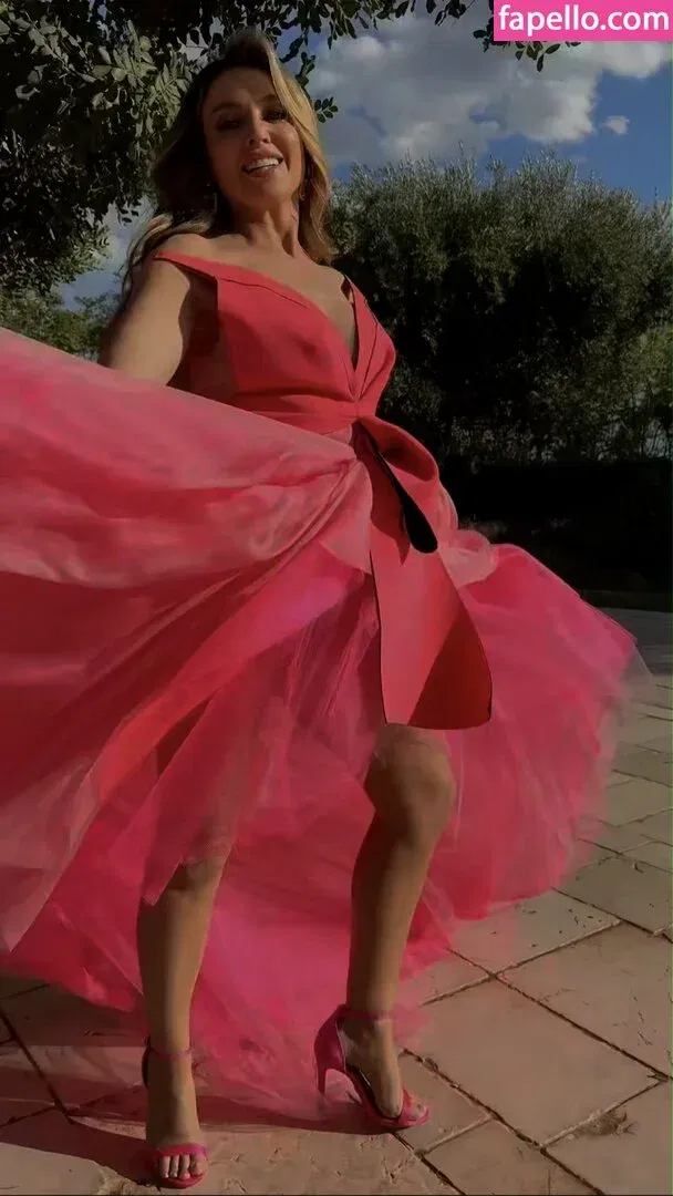 Dannii Minogue Onlyfans Photo Gallery 