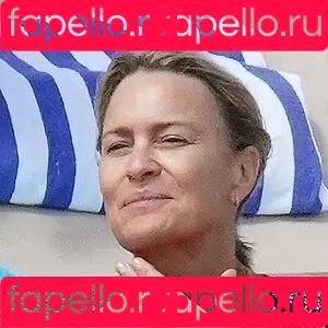 Robin Wright Onlyfans Photo Gallery 