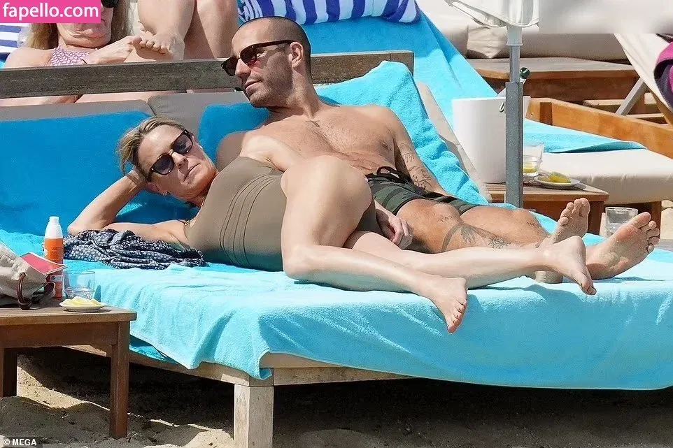 Robin Wright Onlyfans Photo Gallery 