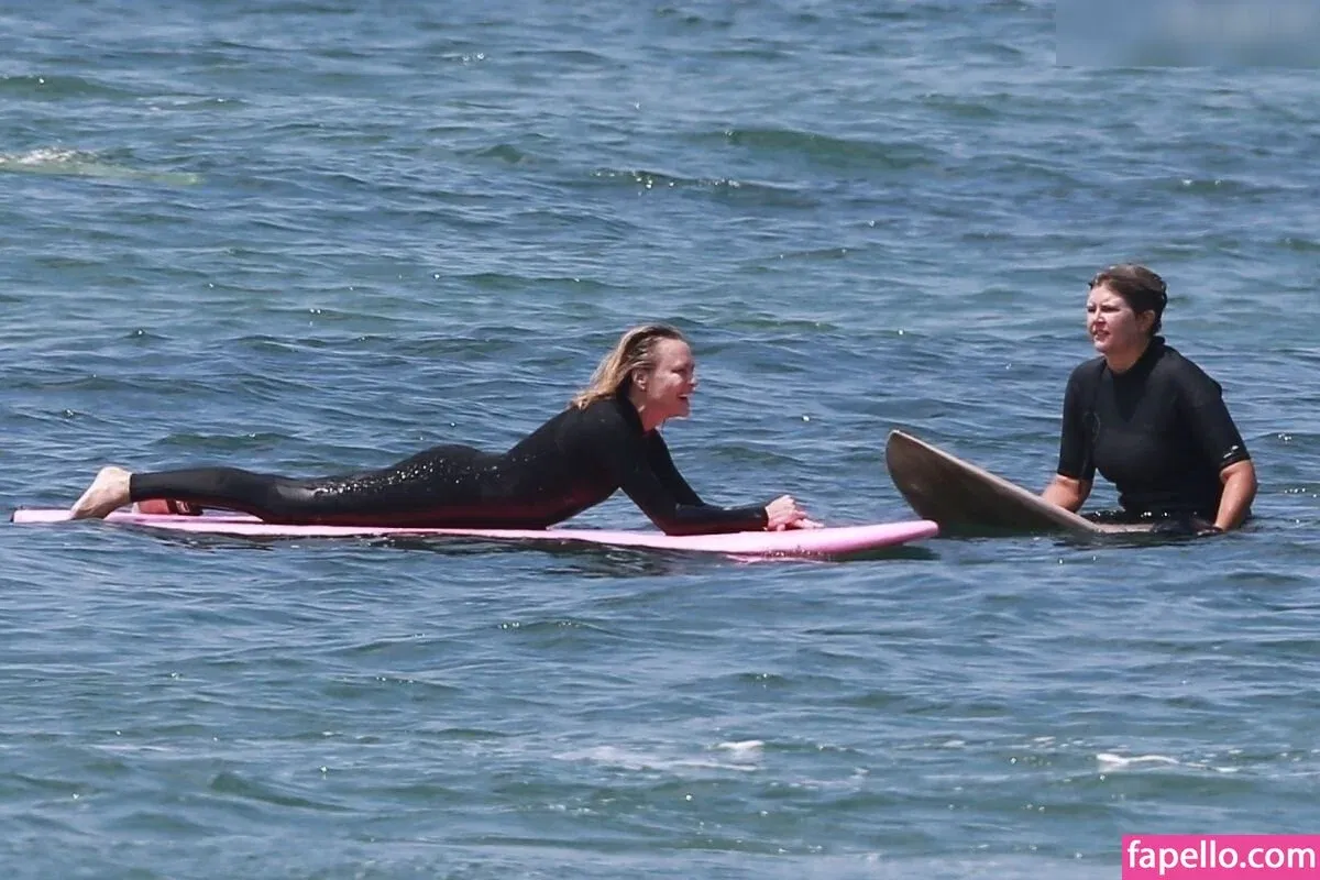 Robin Wright Onlyfans Photo Gallery 