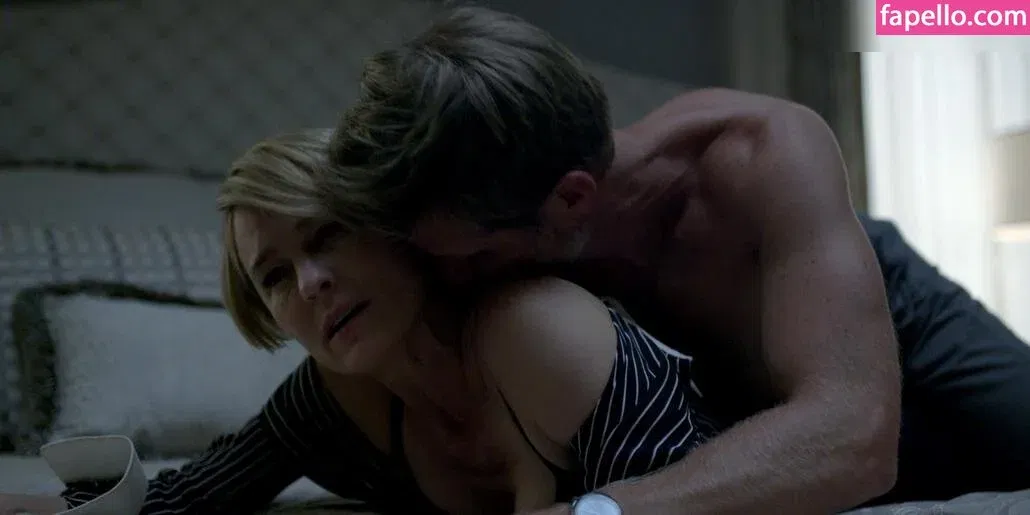 Robin Wright Onlyfans Photo Gallery 