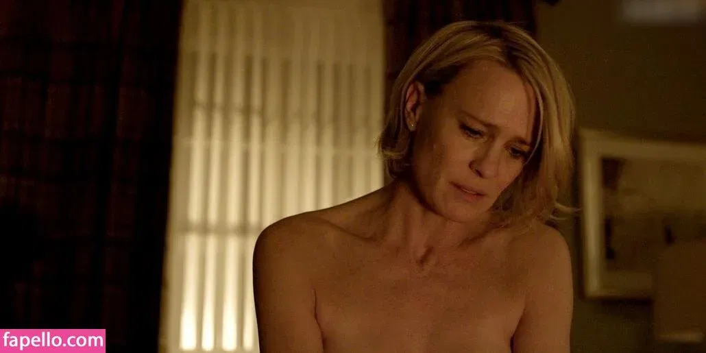 Robin Wright Onlyfans Photo Gallery 