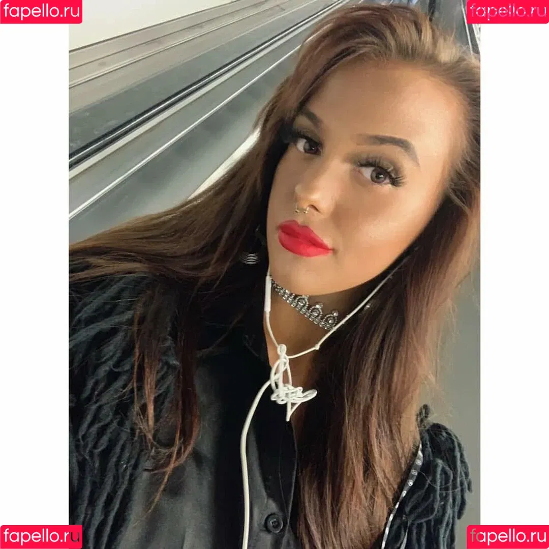 Bobbie Cook Onlyfans Photo Gallery 