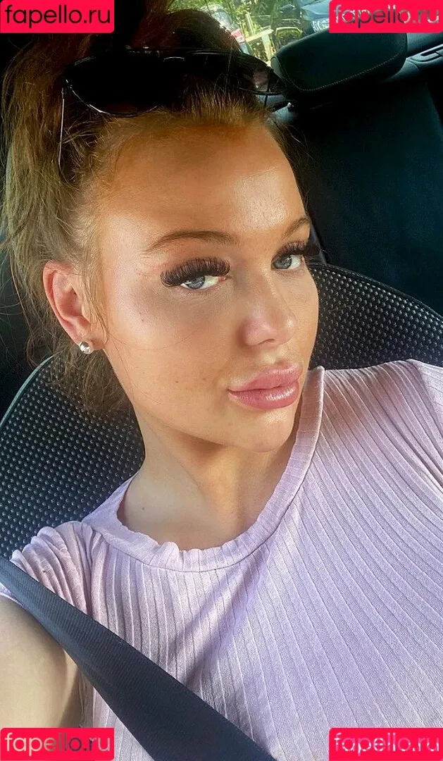 Bobbie Cook Onlyfans Photo Gallery 