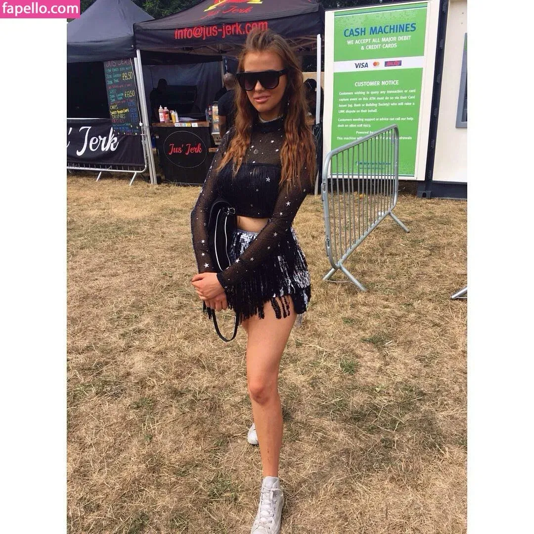 Bobbie Cook Onlyfans Photo Gallery 