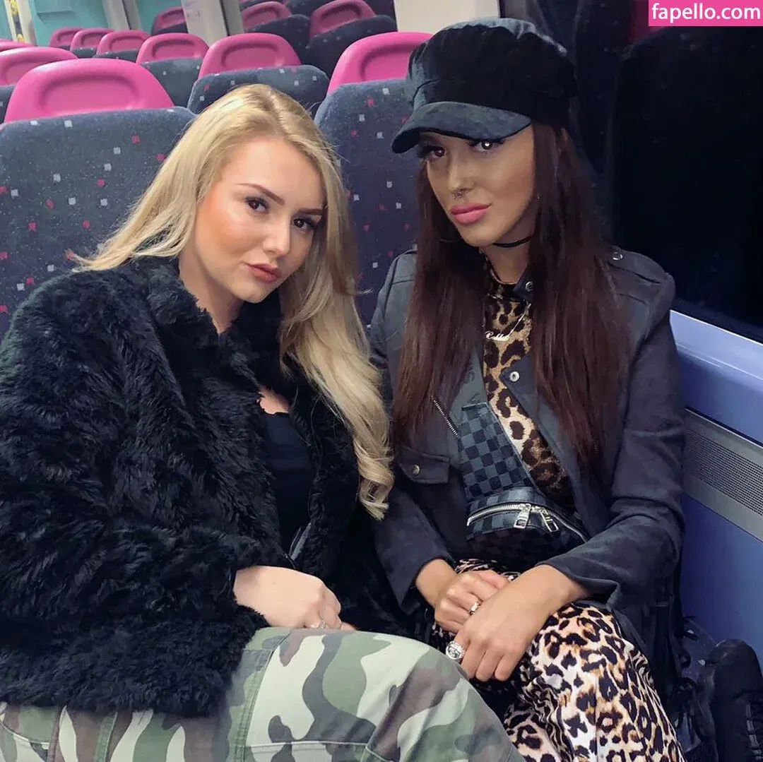 Bobbie Cook Onlyfans Photo Gallery 