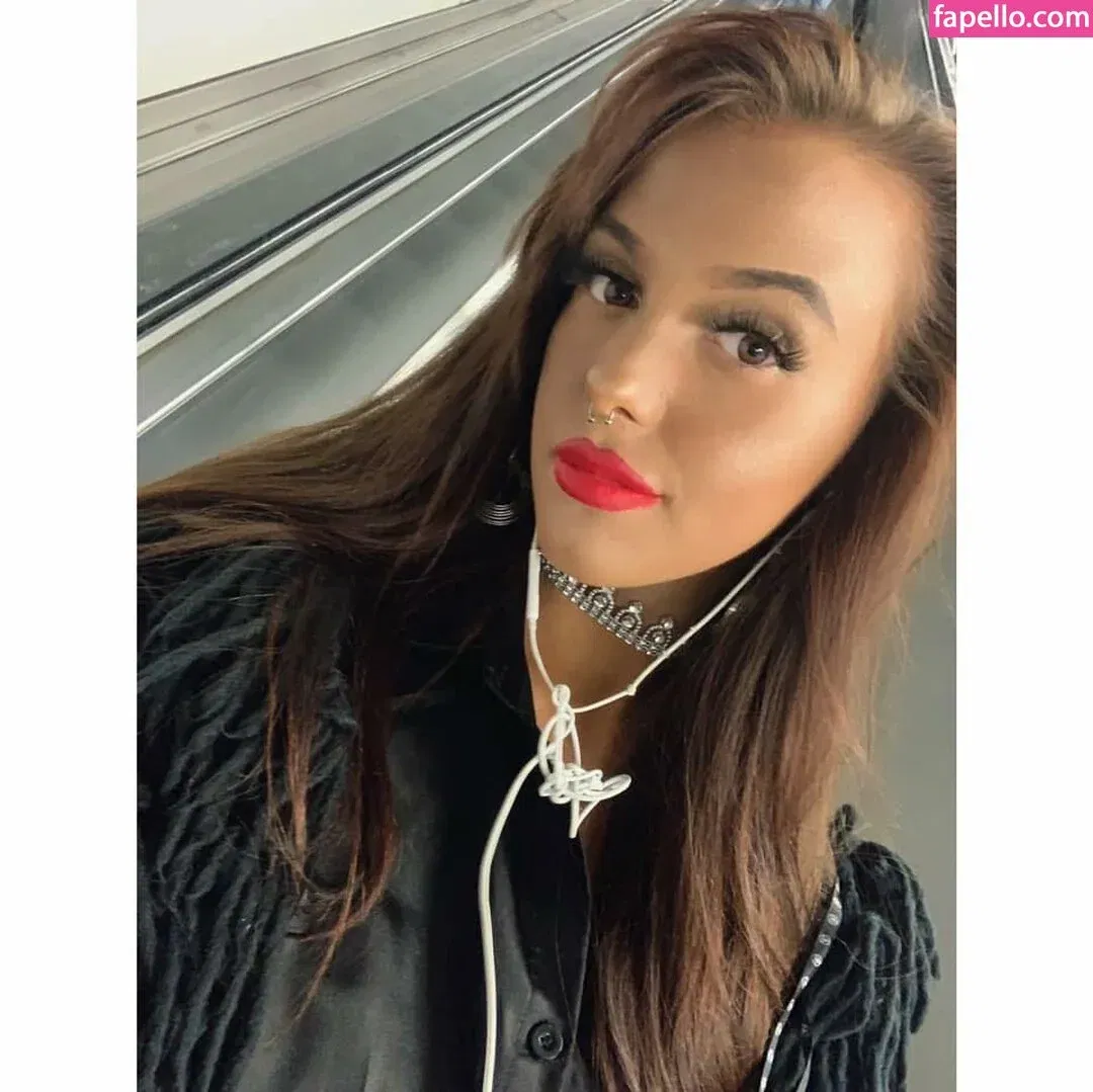 Bobbie Cook Onlyfans Photo Gallery 